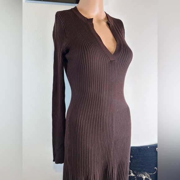 Bardot Hattie Knit Midi Dress in Chocolate brown long sleeve sweater v neck - Picture 5 of 6
